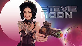 Un Herghelie Excitat Își Face Plăcere Micuței Steampunk, Stevie Moon, Cu O Pulă Mare